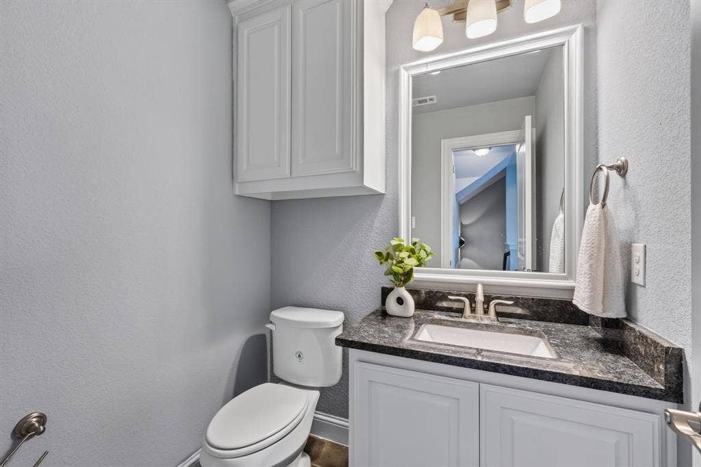 6451 Still Waters Court, Midlothian, TX 76065 6451 Still Waters Court, Midlothian, TX 76065