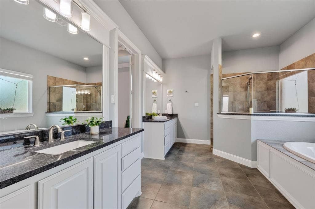 6451 Still Waters Court, Midlothian, TX 76065 6451 Still Waters Court, Midlothian, TX 76065