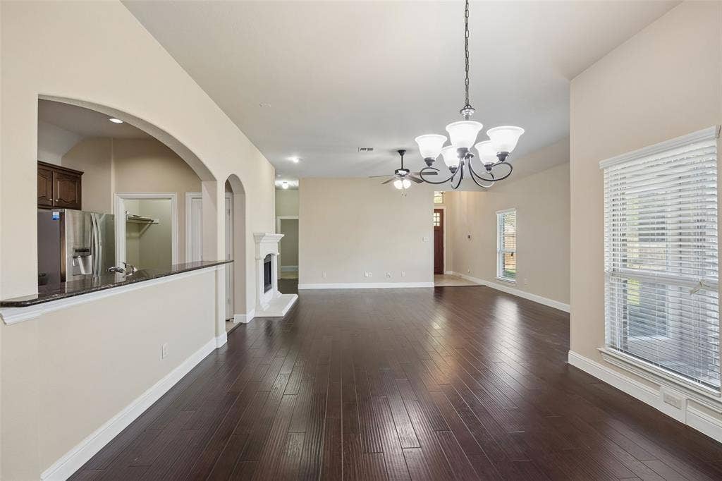 901 Memory Lane, McKinney, TX 75072 901 Memory Lane, McKinney, TX 75072