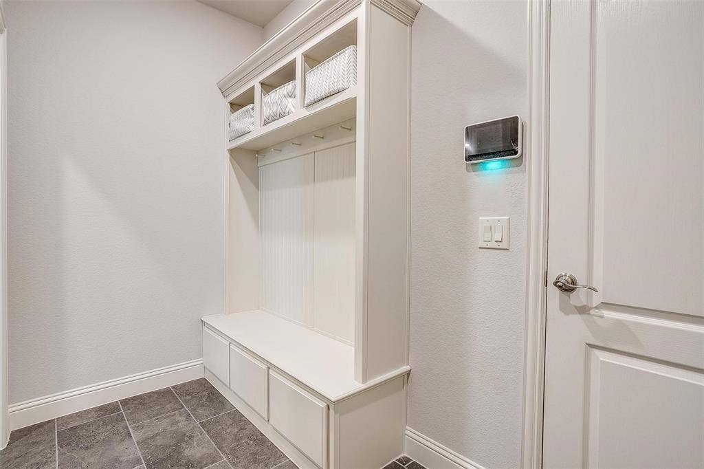 458 Mesquite Grove Road, Midlothian, TX 76065 458 Mesquite Grove Road, Midlothian, TX 76065