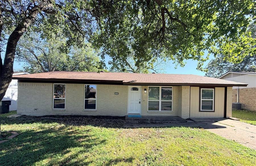 Property photo for 206 Arkansas Street, Sherman, TX