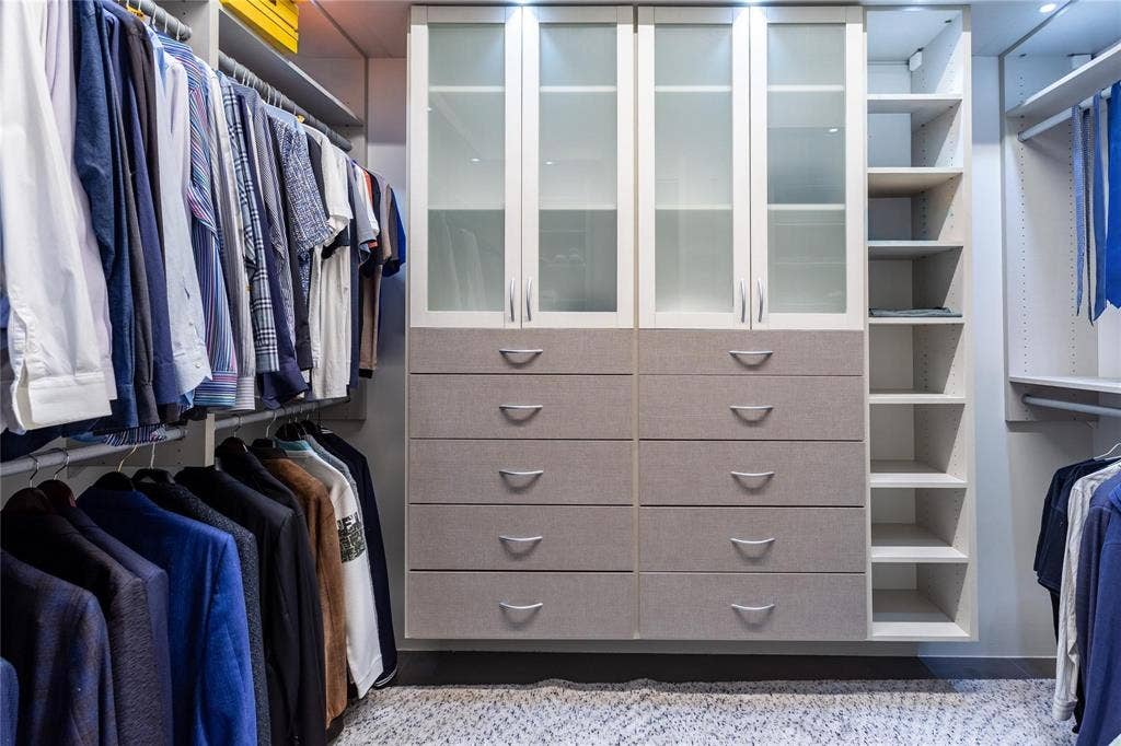 The second of two Primary California Closets.