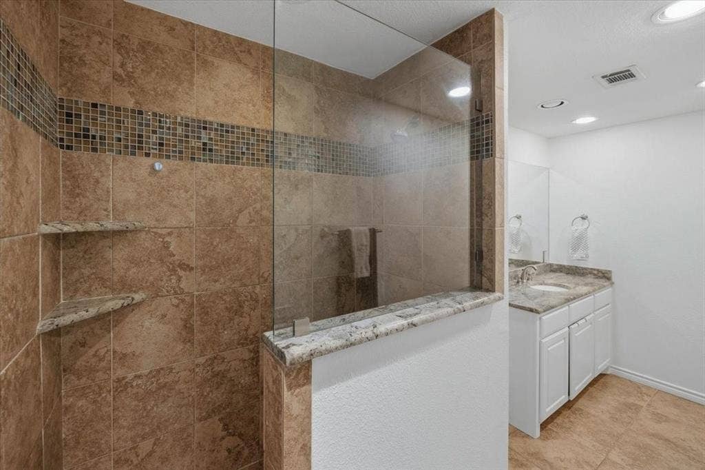 4617 Cloudview Road, Fort Worth, TX 76109
