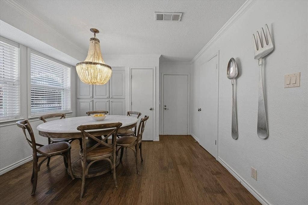 4617 Cloudview Road, Fort Worth, TX 76109