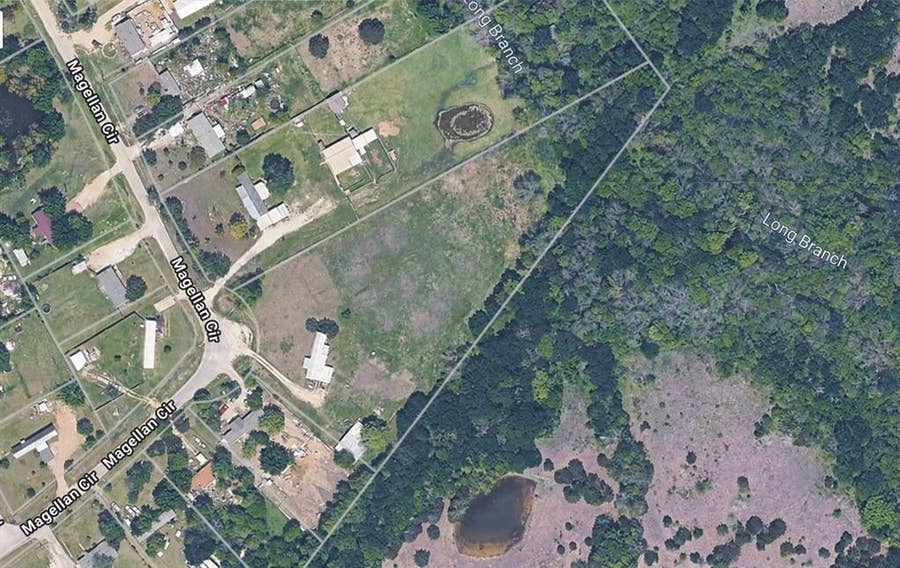 Property photo for 201 Magellan Circle, Ferris, TX
