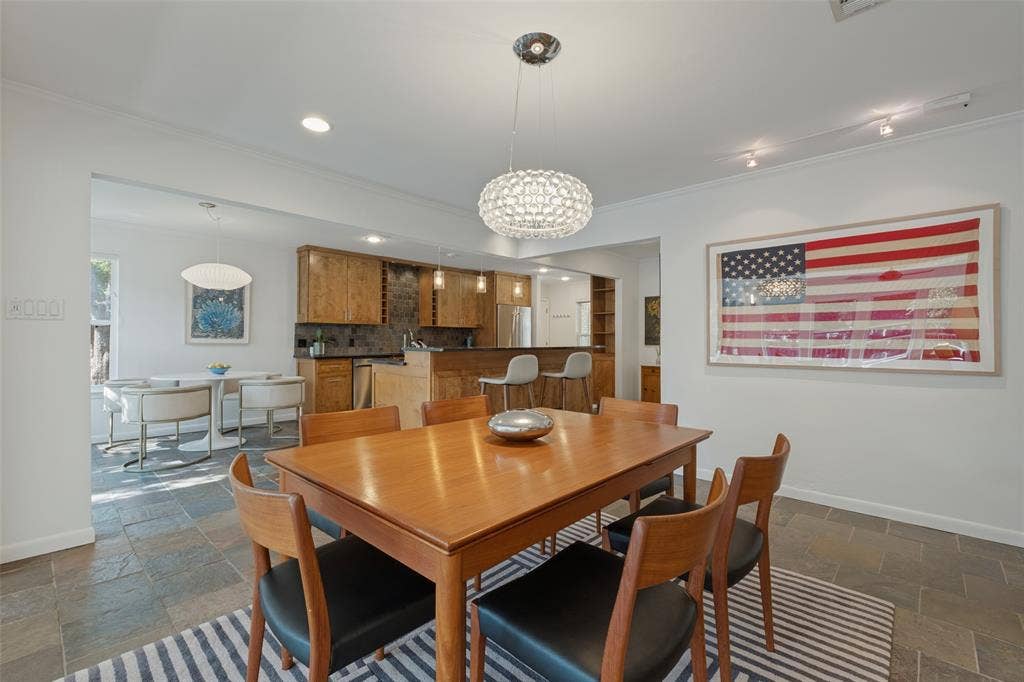 6640 Yosemite Lane, Dallas, TX 75214