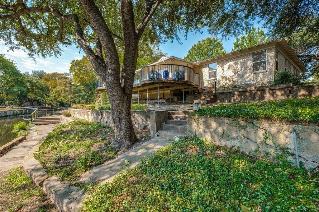 6640 Yosemite Lane, Dallas, TX 75214
