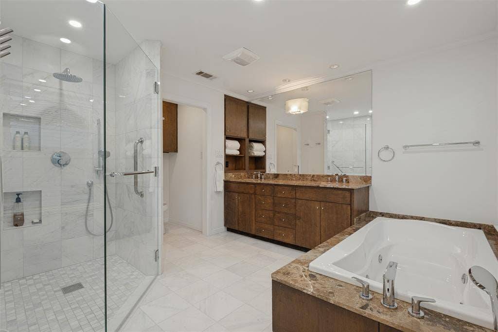 6640 Yosemite Lane, Dallas, TX 75214