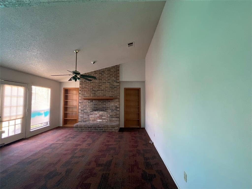 7017 Christina Lane, Garland, TX 75043 7017 Christina Lane, Garland, TX 75043