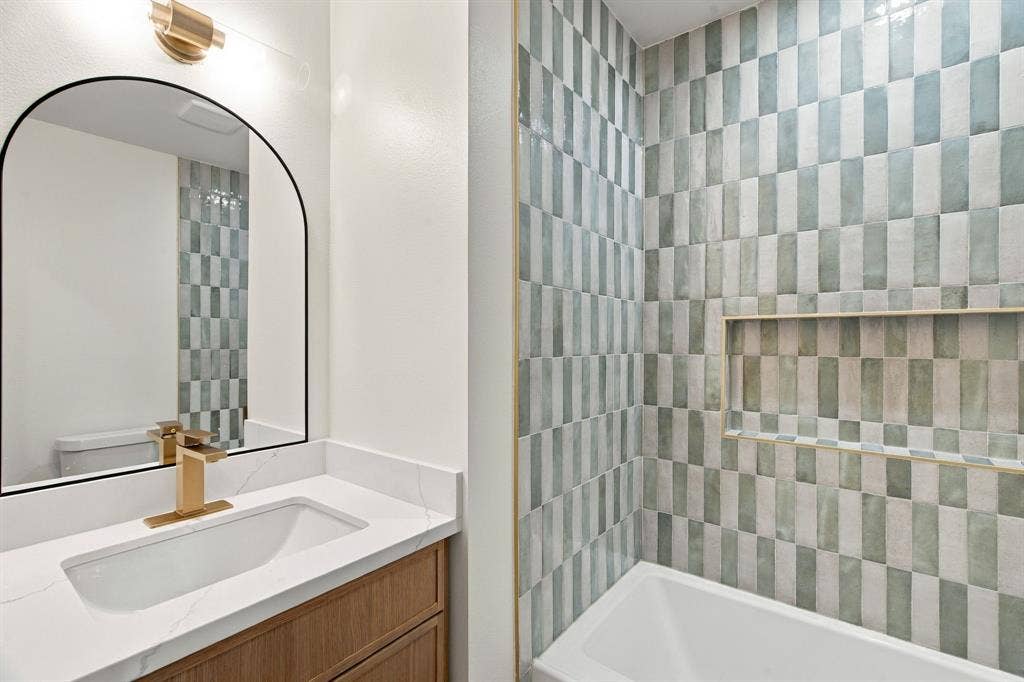 402 Pearl Street, Keller, TX 76248