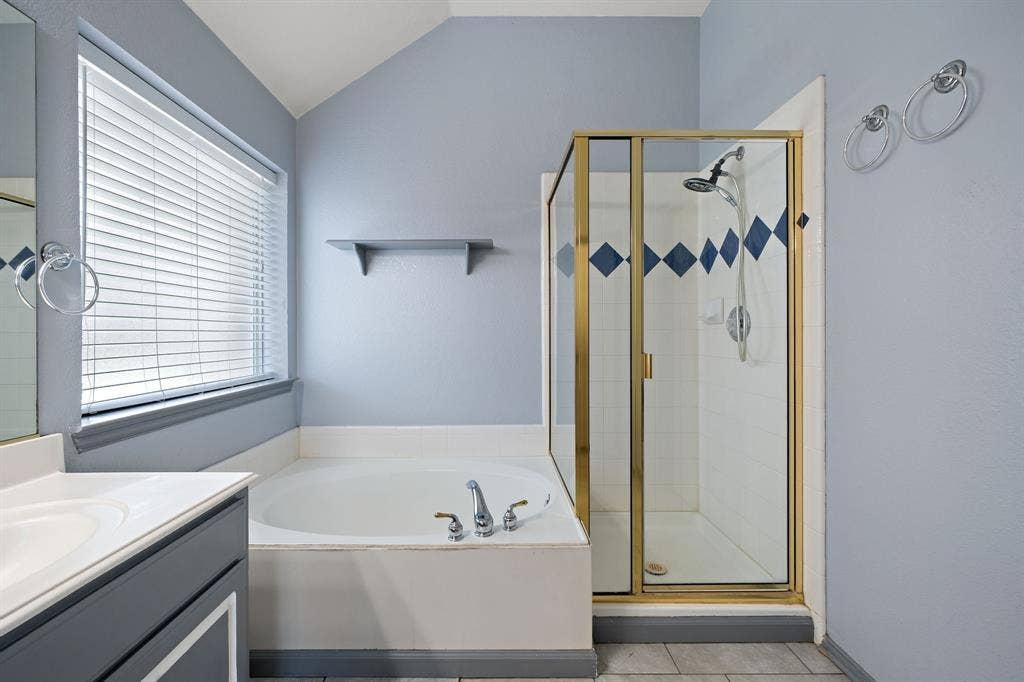5104 Postwood Drive, Fort Worth, TX 76244 5104 Postwood Drive, Fort Worth, TX 76244