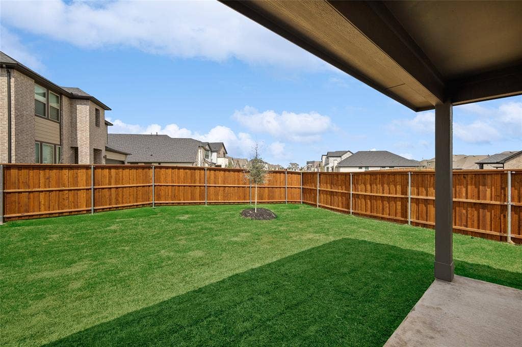 2429 Spring Side Drive, Royse City, TX 75189