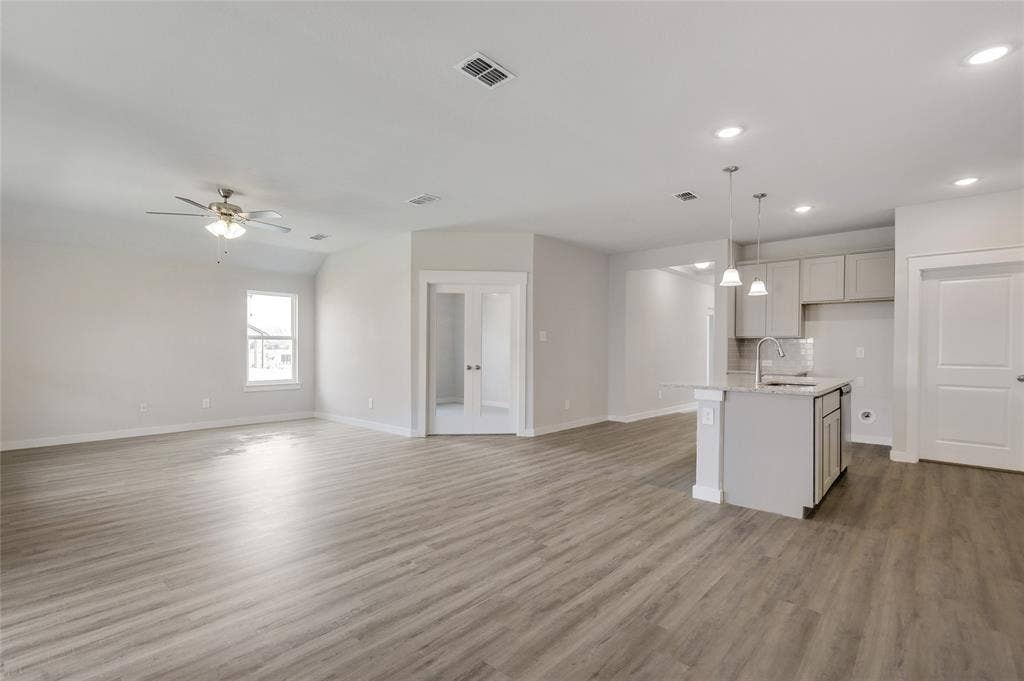 2429 Spring Side Drive, Royse City, TX 75189