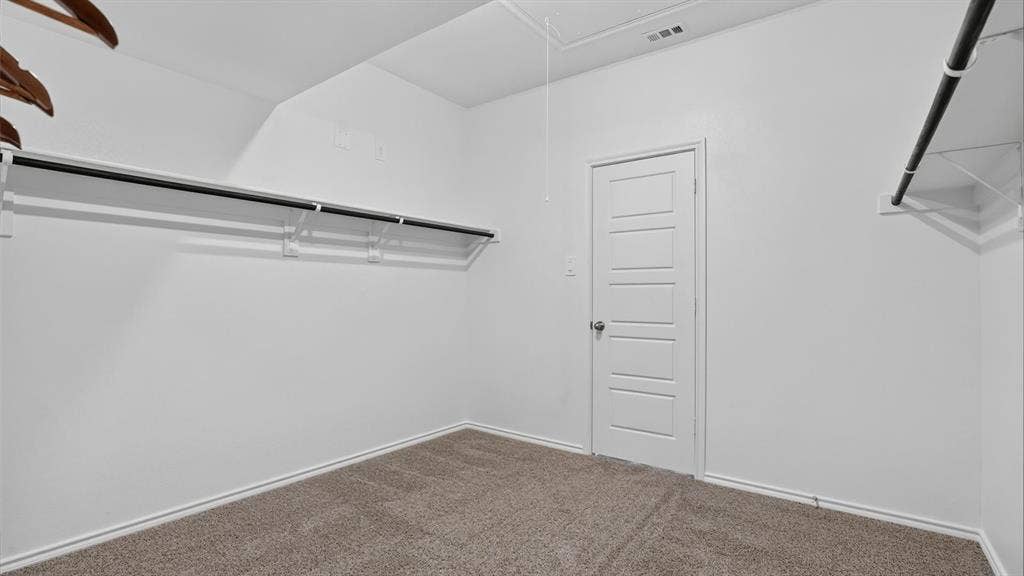 700 SMART STRIKE Trail, Granbury, TX 76049