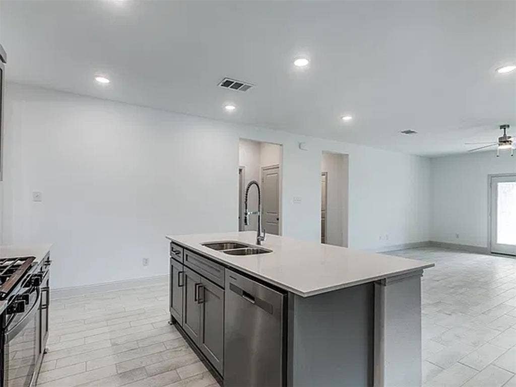 605 Parrino Parkway, Princeton, TX 75407