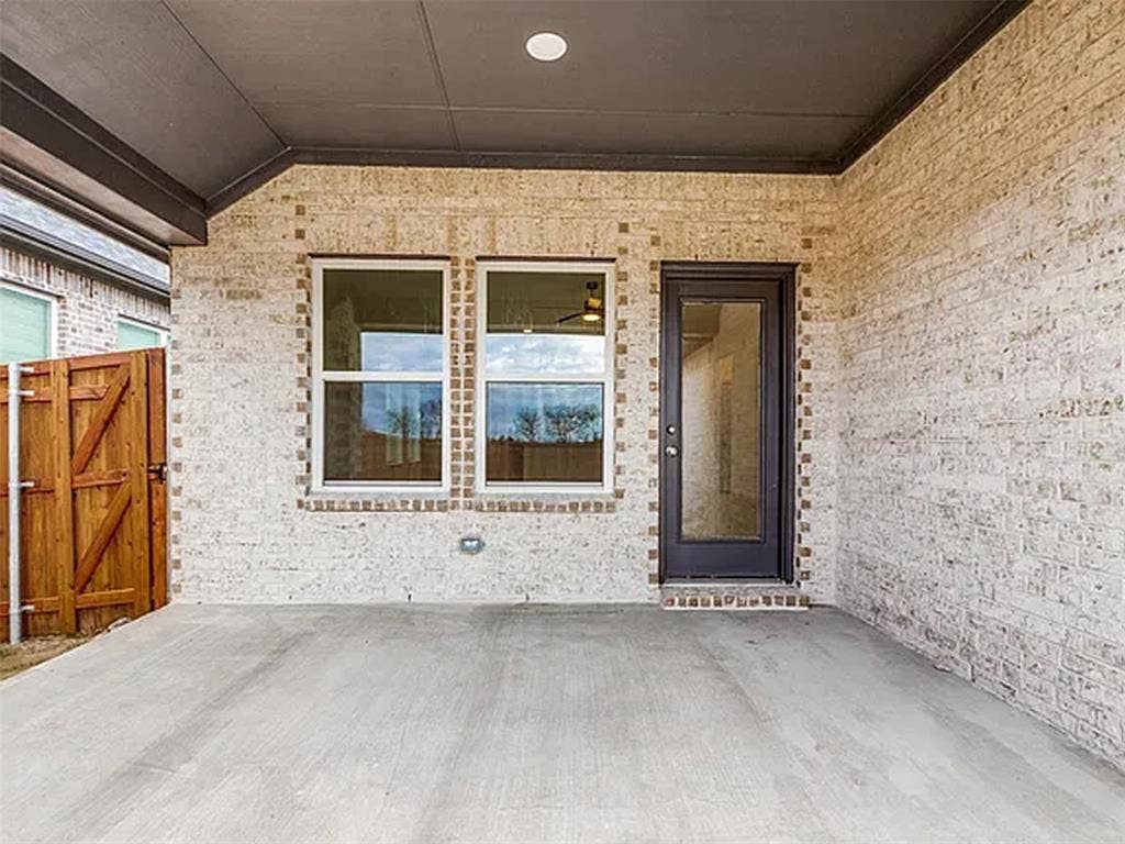 605 Parrino Parkway, Princeton, TX 75407