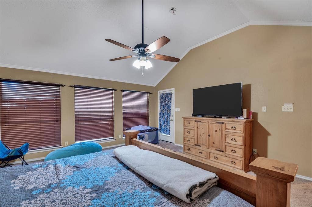 2020 Houston Road, Burleson, TX 76028 2020 Houston Road, Burleson, TX 76028