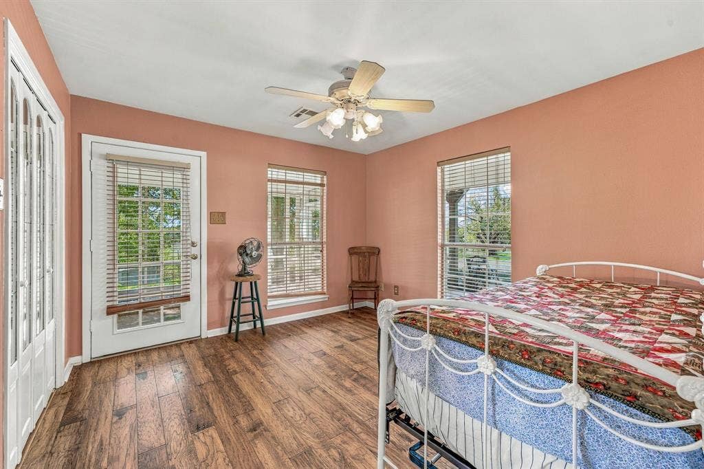 849 County Road 2480, Hico, TX 76457