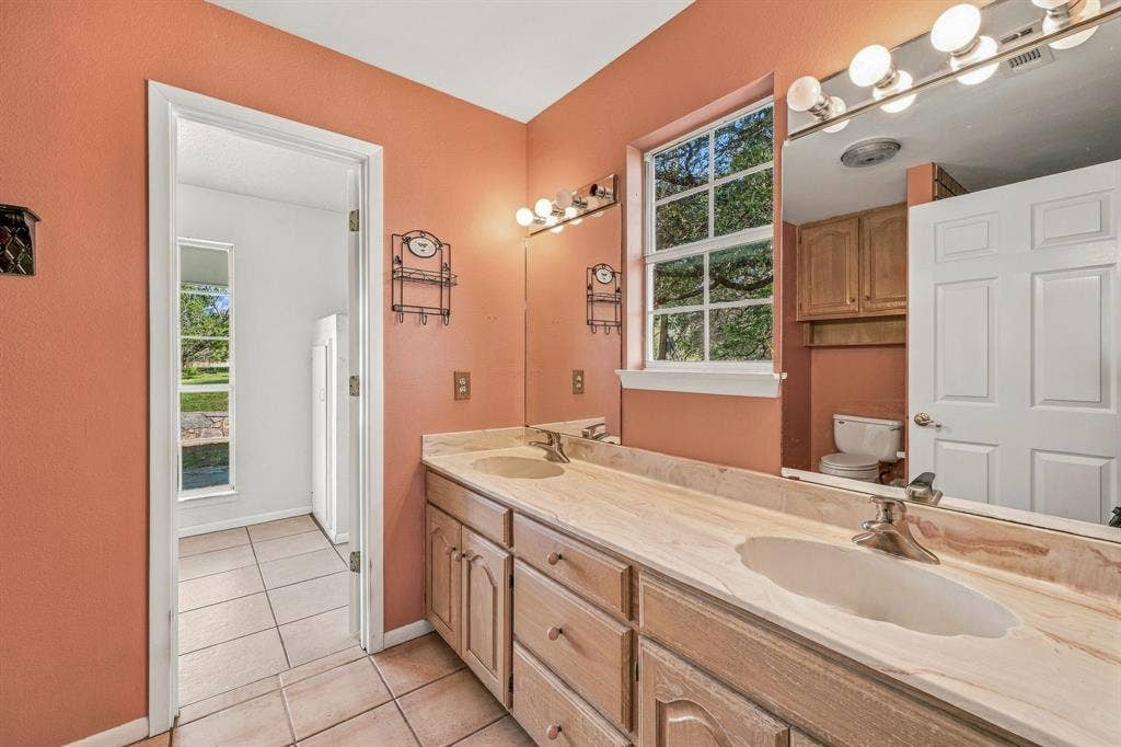 849 County Road 2480, Hico, TX 76457