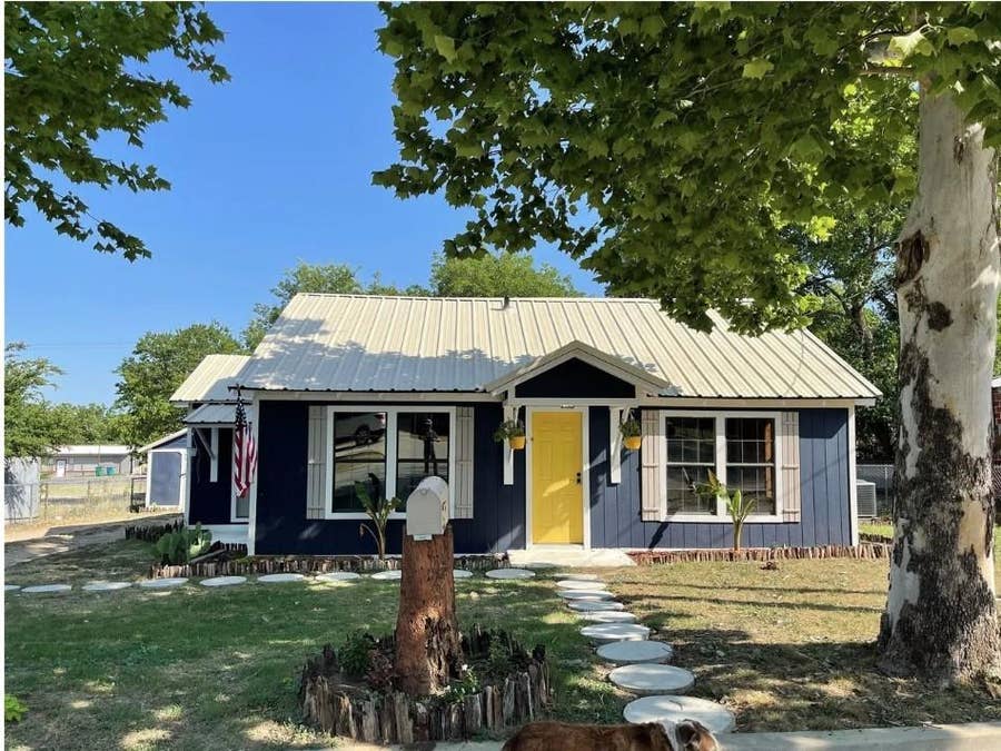 Property photo for 905 E HOOK, Stephenville, TX