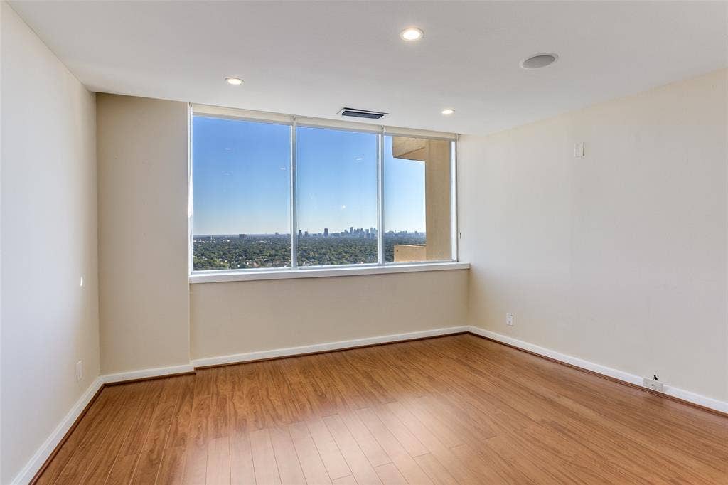 6211 W Northwest Highway, #2801, Dallas, TX 75225