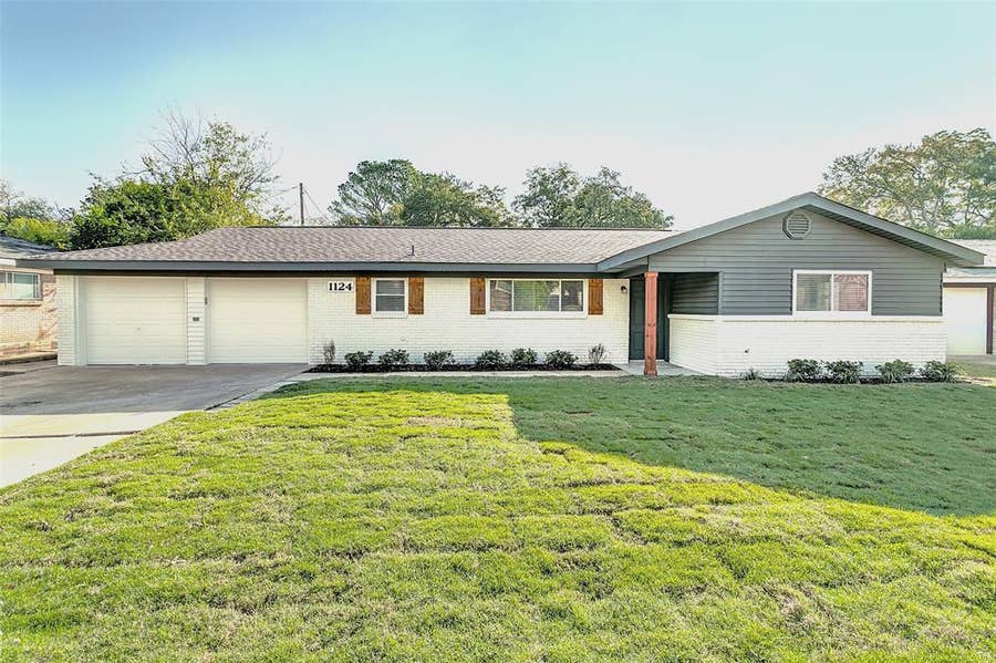 Property photo for 1124 Norwood Drive, Hurst, TX