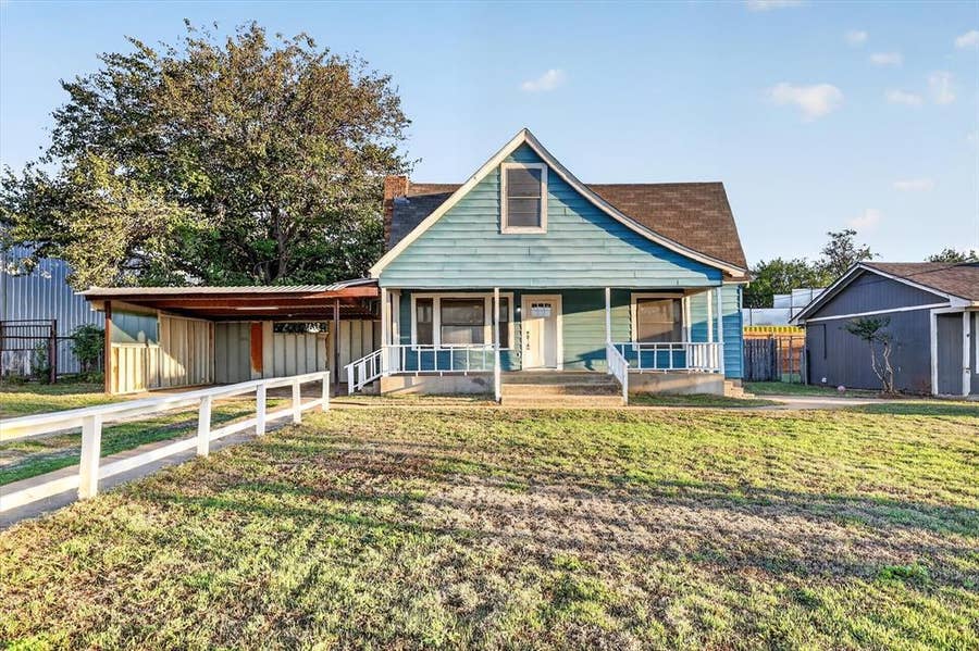 Property photo for 1814 Fm 1187, Crowley, TX