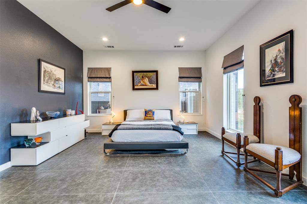 9774 Sunset Drive, Frisco, TX 75033 downstairs primary bedroom