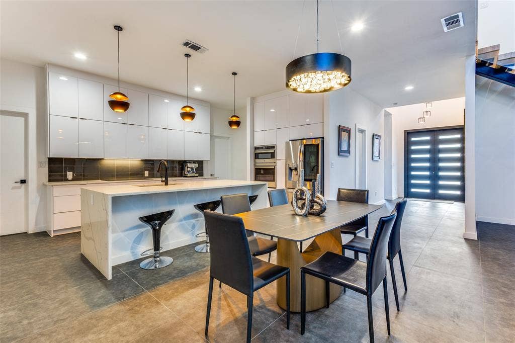 9774 Sunset Drive, Frisco, TX 75033 9774 Sunset Drive, Frisco, TX 75033