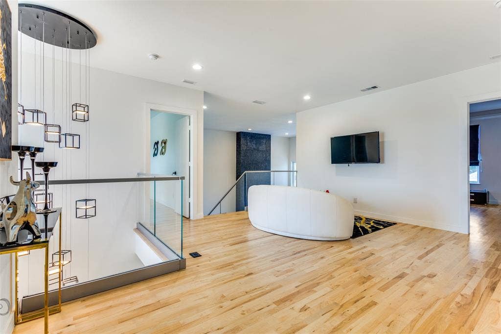 9774 Sunset Drive, Frisco, TX 75033 9774 Sunset Drive, Frisco, TX 75033