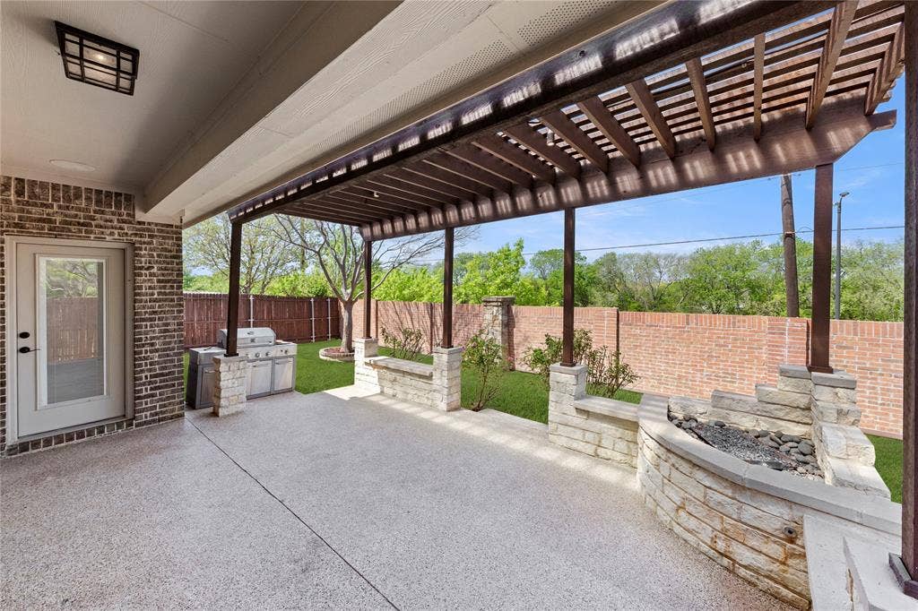 740 Sundrop Drive, Little Elm, TX 75068