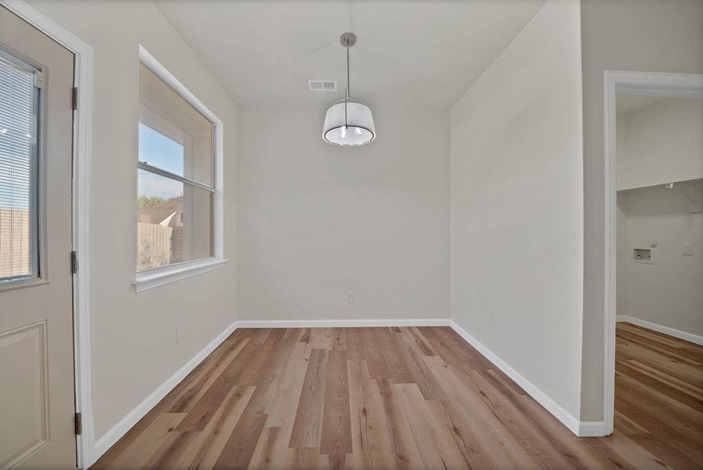 4524 Highridge Drive, The Colony, TX 75056 4524 Highridge Drive, The Colony, TX 75056