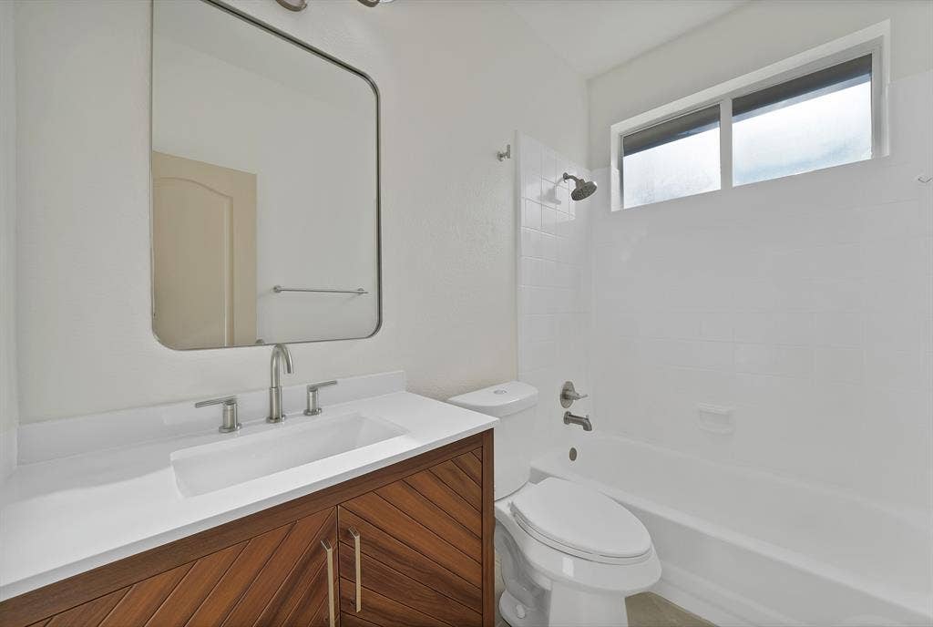 4524 Highridge Drive, The Colony, TX 75056 4524 Highridge Drive, The Colony, TX 75056