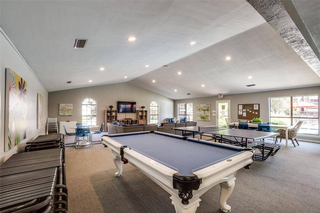 3288 Lakenheath Place, Dallas, TX 75204 Pool Club