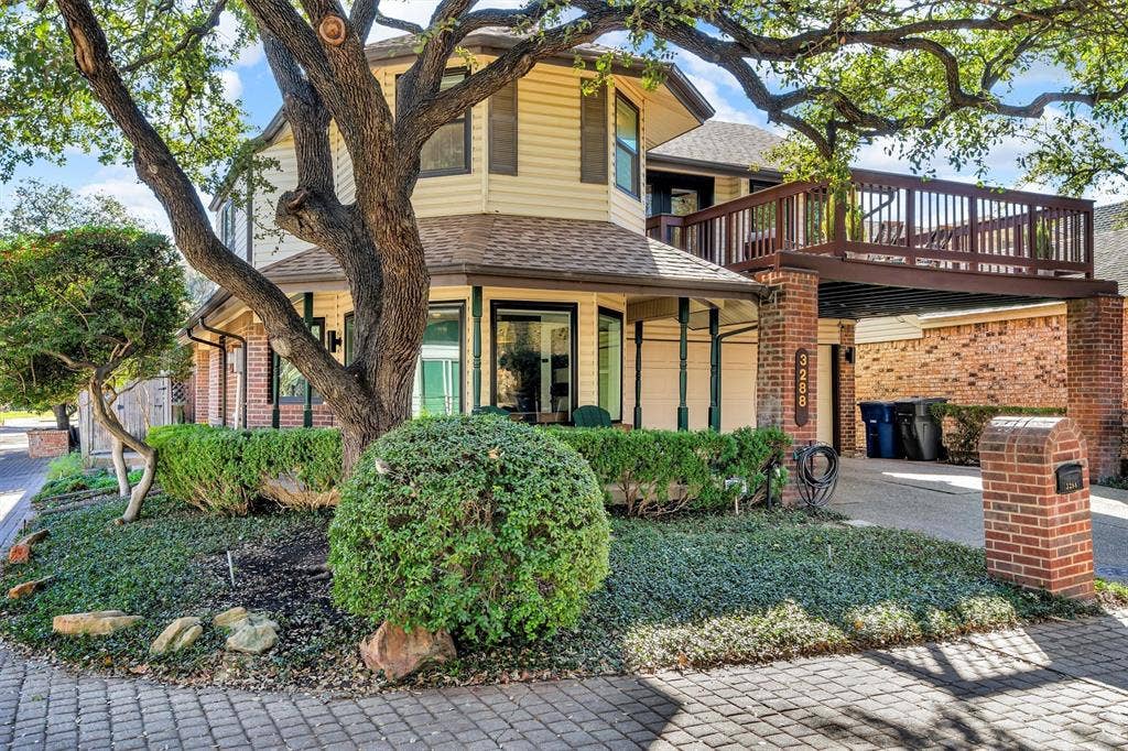 3288 Lakenheath Place, Dallas, TX 75204 3288 Lakenheath Place, Dallas, TX 75204