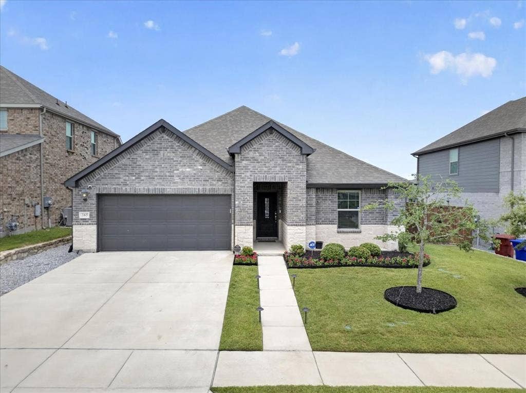 365 Mohan Drive, Royse City, TX 75189 365 Mohan Drive, Royse City, TX 75189