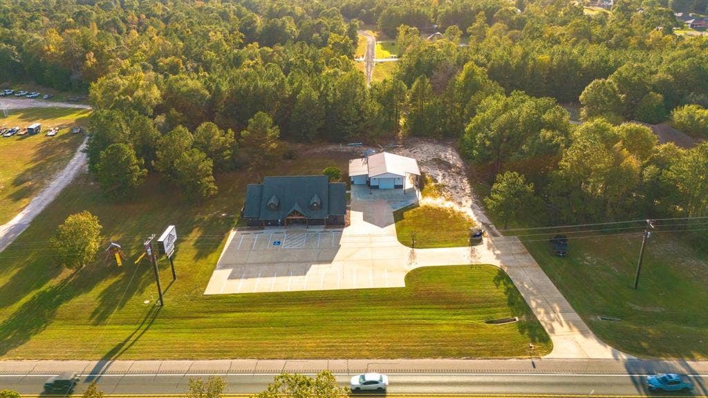 7899 US Highway 190 W, Livingston, TX 77351