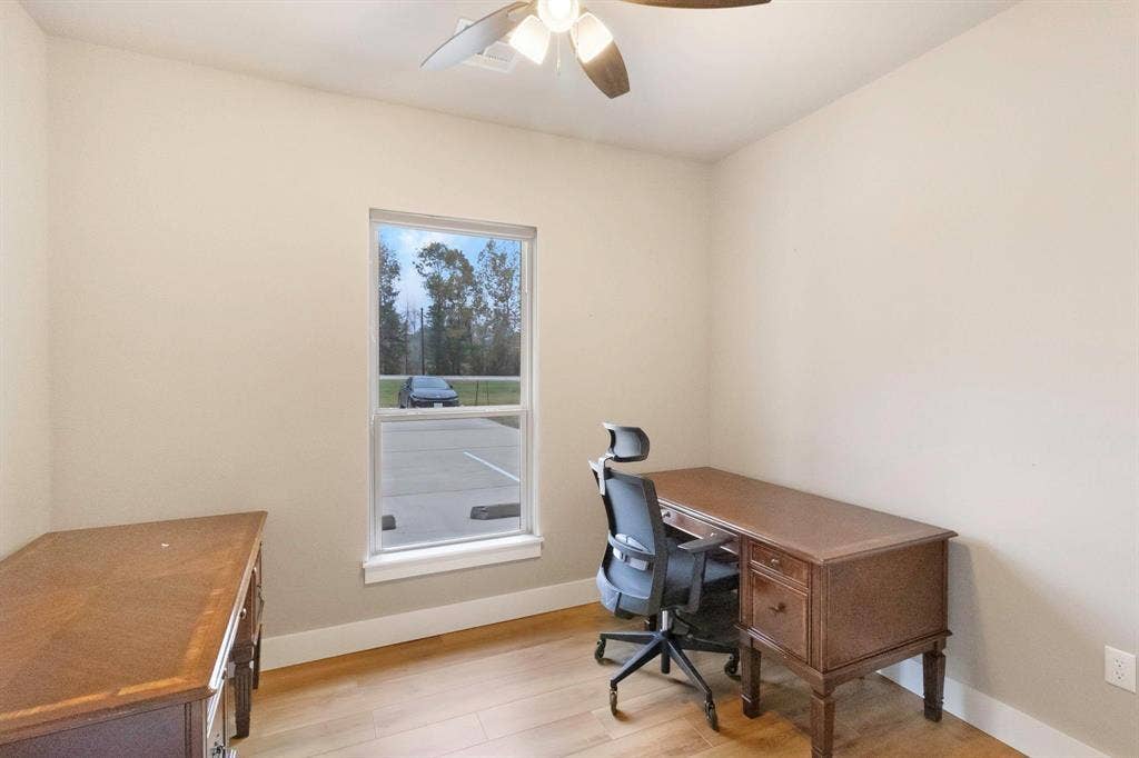 7899 US Highway 190 W, Livingston, TX 77351
