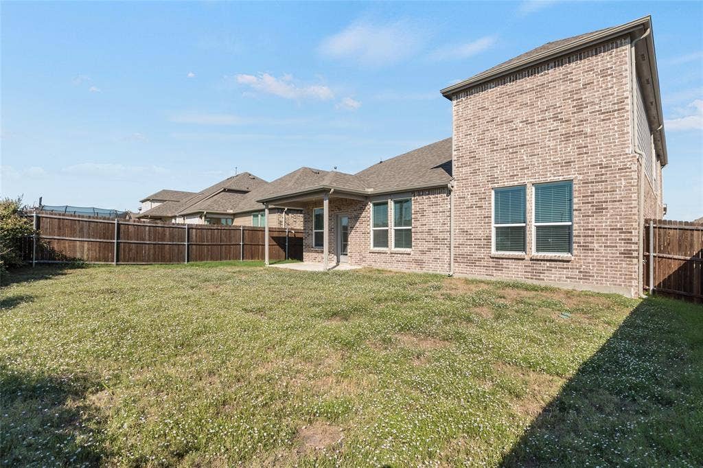 215 Hadley Lane, Fate, TX 75087 215 Hadley Lane, Fate, TX 75087