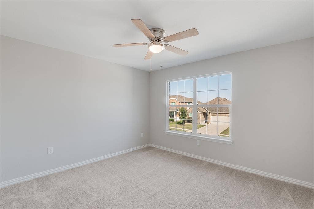 215 Hadley Lane, Fate, TX 75087 215 Hadley Lane, Fate, TX 75087