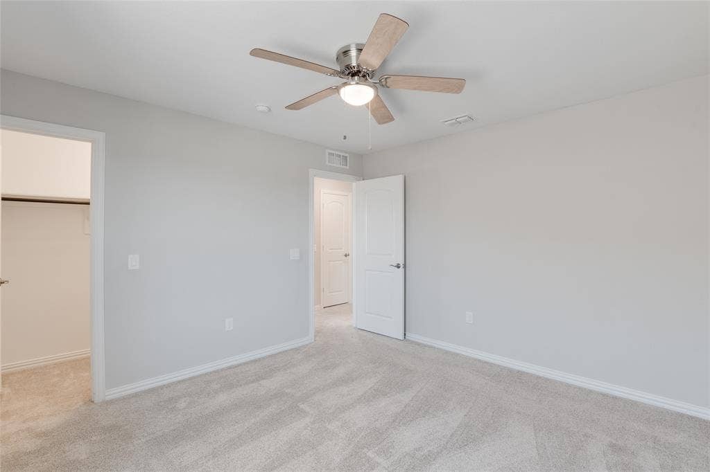 215 Hadley Lane, Fate, TX 75087 215 Hadley Lane, Fate, TX 75087