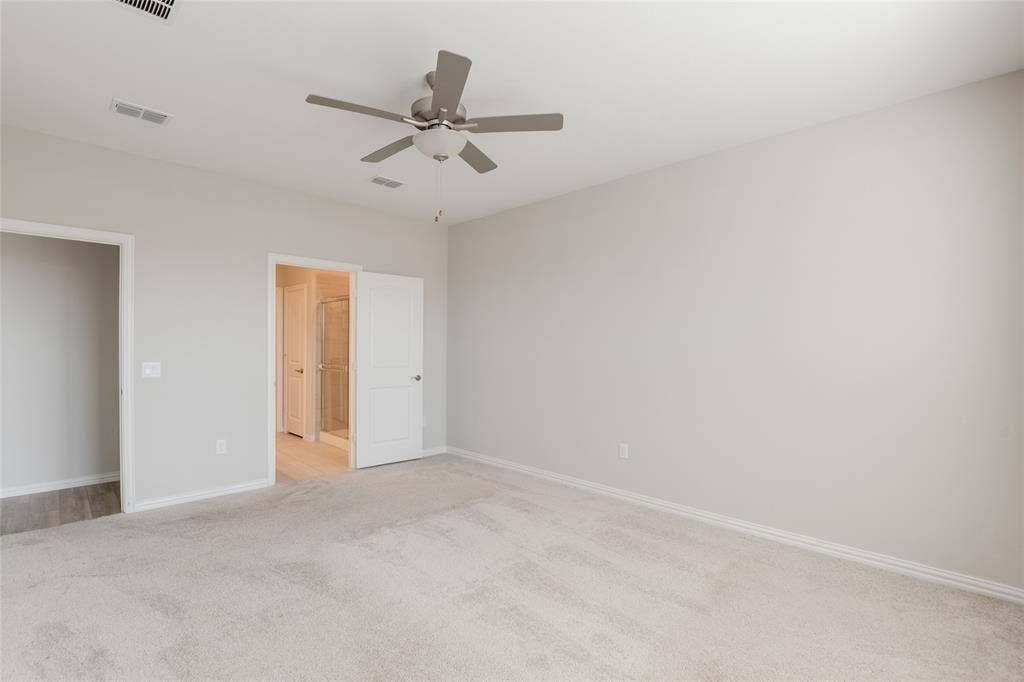 215 Hadley Lane, Fate, TX 75087 215 Hadley Lane, Fate, TX 75087