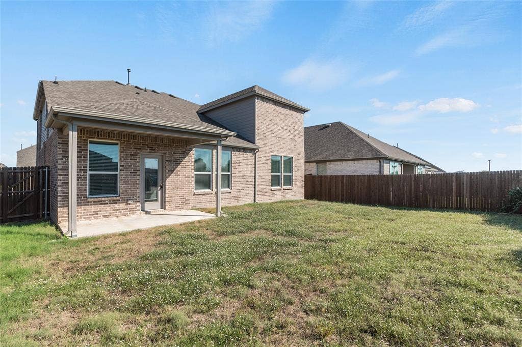215 Hadley Lane, Fate, TX 75087 215 Hadley Lane, Fate, TX 75087