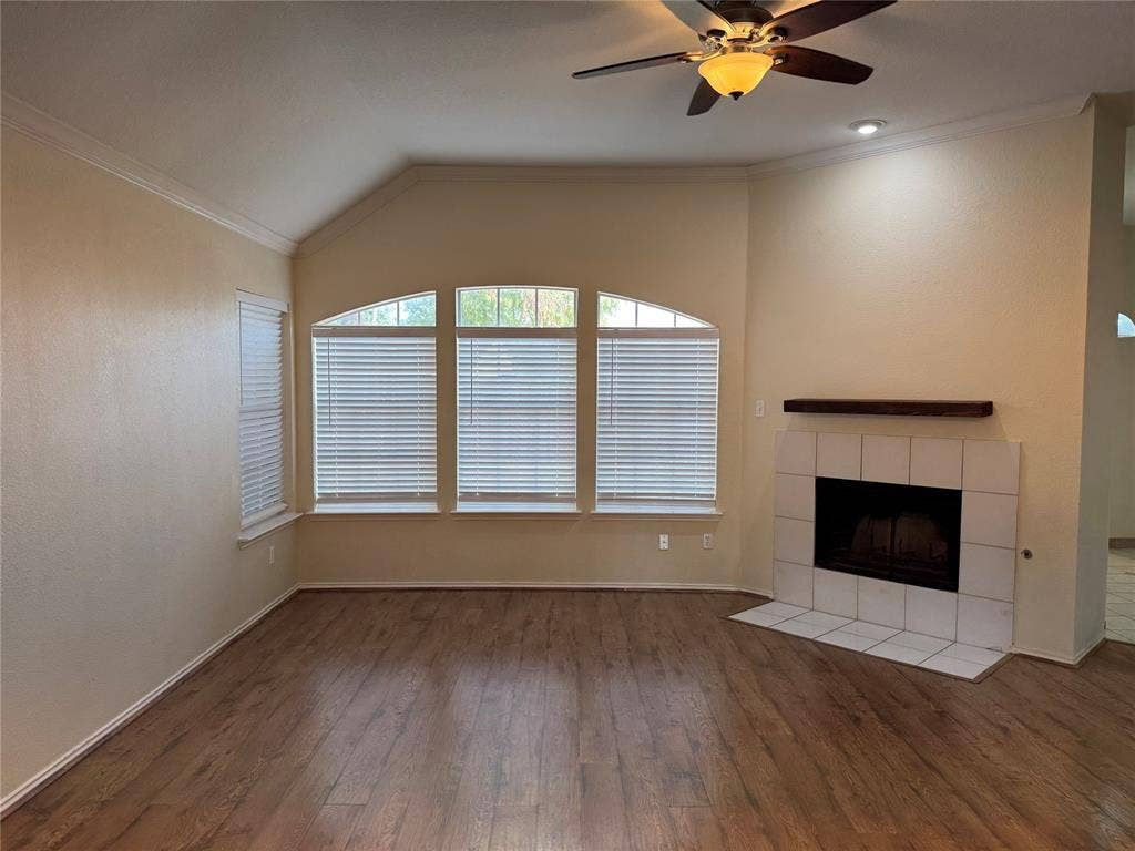 337 Sycamore Drive, Murphy, TX 75094 337 Sycamore Drive, Murphy, TX 75094