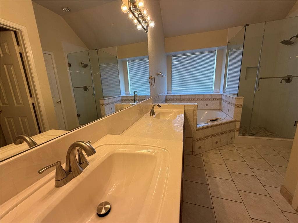 337 Sycamore Drive, Murphy, TX 75094 337 Sycamore Drive, Murphy, TX 75094