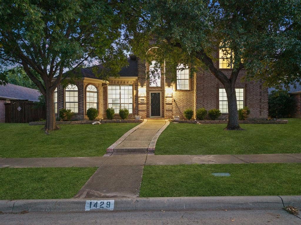 1429 Glendover Drive, Allen, TX 75013 1429 Glendover Drive, Allen, TX 75013