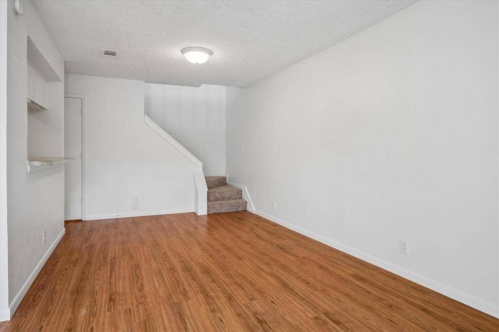 5200 Martel Avenue, #6G, Dallas, TX 75206 5200 Martel Avenue, #6G, Dallas, TX 75206