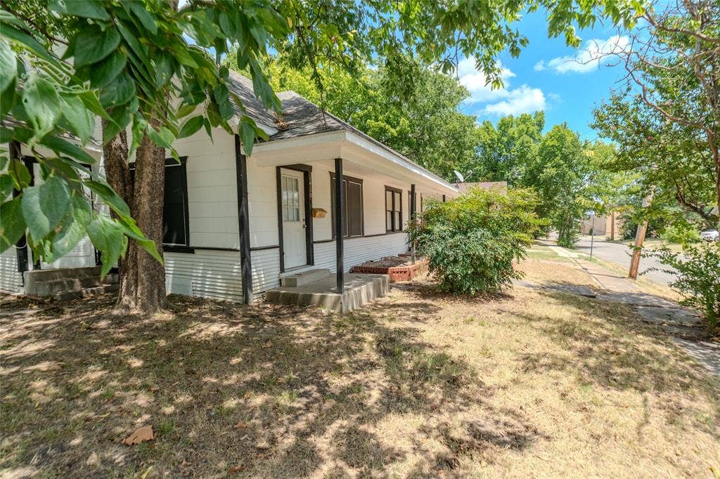 1410 Sycamore, #1, Commerce, TX 75428 1410 Sycamore, #1, Commerce, TX 75428