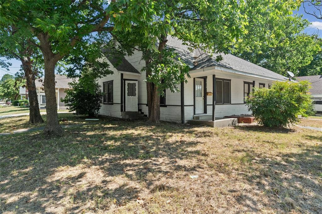 1410 Sycamore, #1, Commerce, TX 75428 1410 Sycamore, #1, Commerce, TX 75428