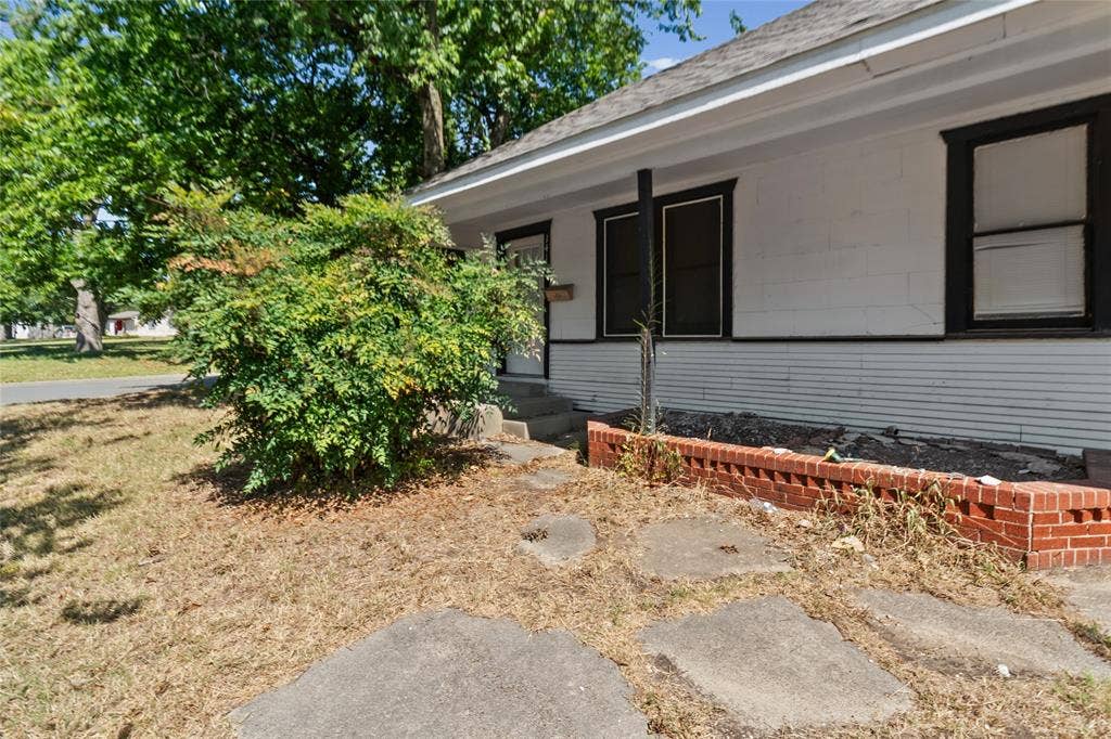 1410 Sycamore, #1, Commerce, TX 75428 1410 Sycamore, #1, Commerce, TX 75428